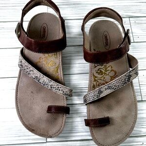 Aertex sandals white comfort shoes orthopedic shoes size 8.5 leather